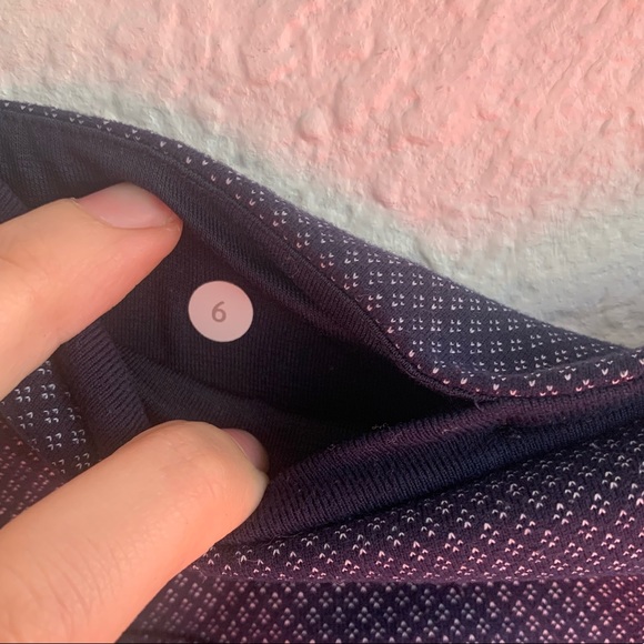 LULULEMON 6 leggings - Picture 5 of 5